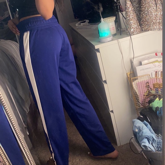 Track pants - Picture 4 of 4